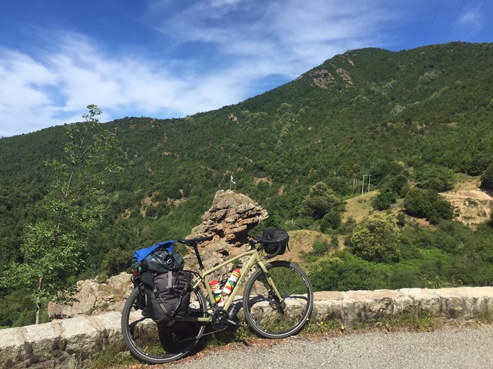 Voyager à vélo en Corse c'est la liberté !