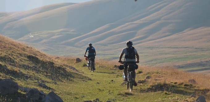 Haut Karabakh à vélo