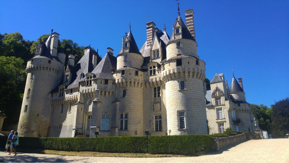 Château belle au bois dormant sur les bords de Loire