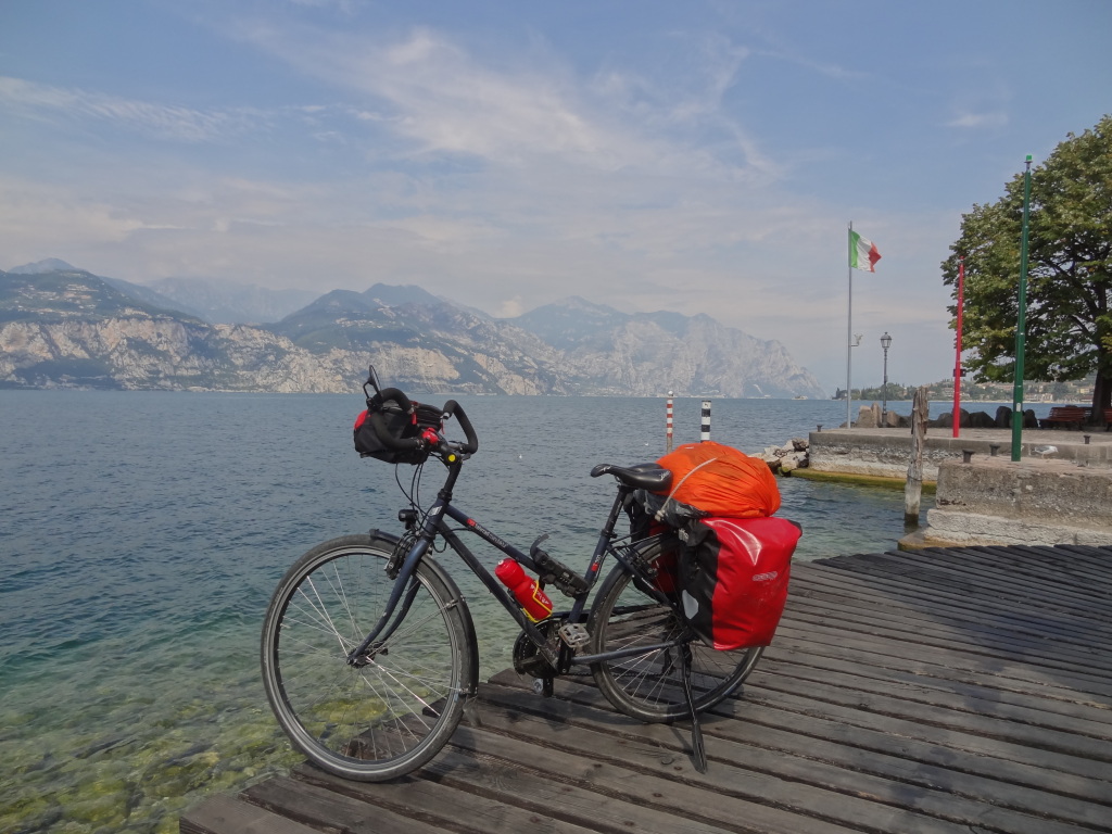 Voyage à vélo région des grands lacs italiens lac d'iseo